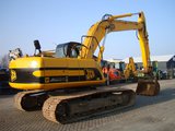 Гусеничный экскаватор  JCB JS 220 LC