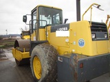 Каток грунтовый вибрационный Komatsu JV100WA-2 1999г