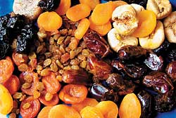 сухофрукты и орехи