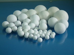 Шары корундовые Ф 5 мм. (ТУ 4328-016-05778141-2003).