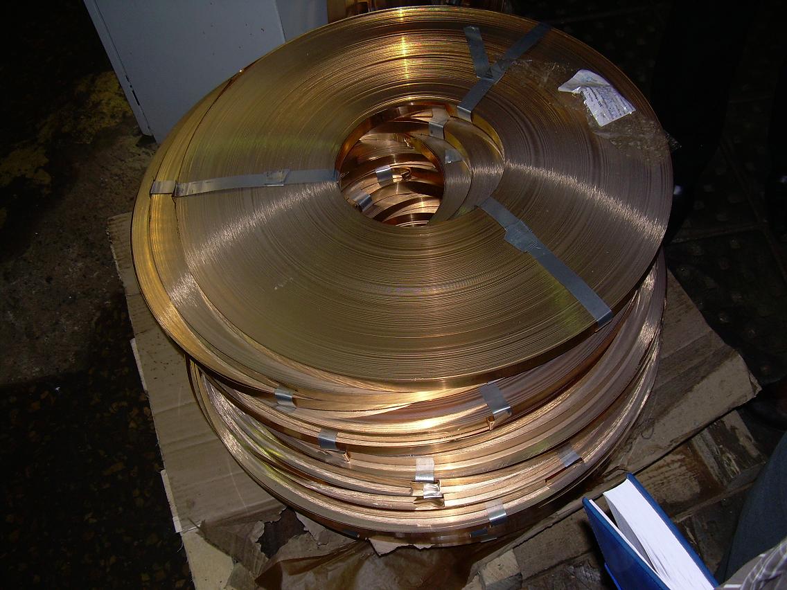 Биметаллическая лента.