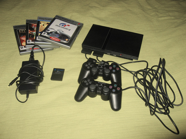 Sony PlayStation 2 (slim)