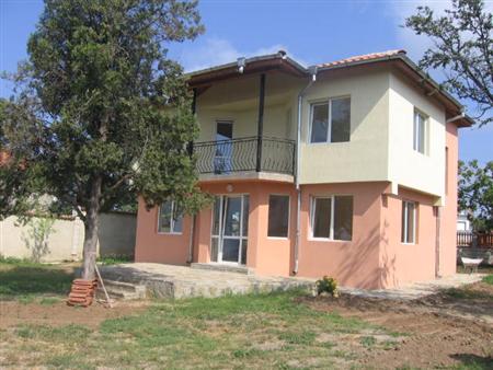 Болгария Дом для продажа, 18 км. к югу от Варны и 3 км. от побережье