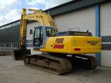 Гусеничный экскаватор New Holland E385LC