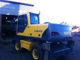 Колесный экскаватор Volvo EW180